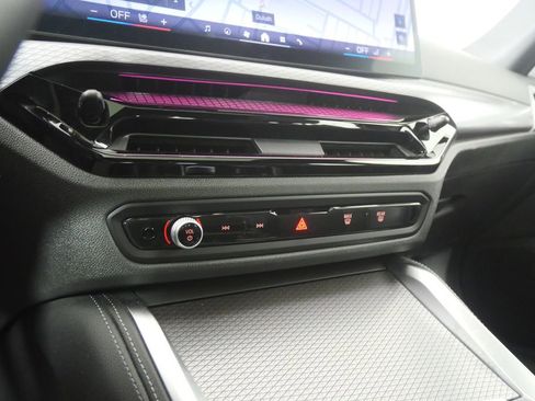 Used 2025 BMW i4 xDrive40i w/ M Sport Package image 27