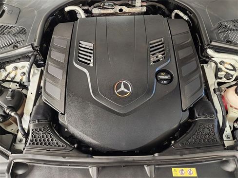 Used 2022 Mercedes-Benz S 580 4MATIC Sedan image 31