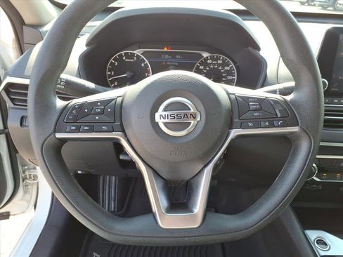 Used 2020 Nissan Altima 2.5 S image 12