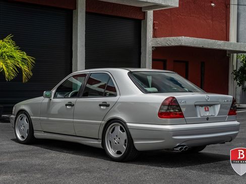 Used 1999 Mercedes-Benz C 43 AMG Sedan image 8