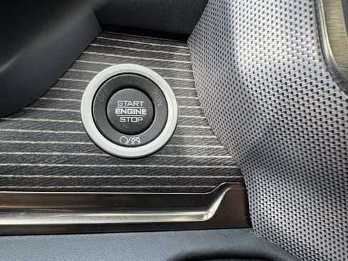 Used 2022 RAM 3500 Limited image 23