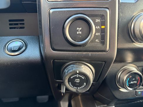 Used 2019 Ford F150 Raptor w/ Equipment Group 802A Luxury AWD/4WD image 23