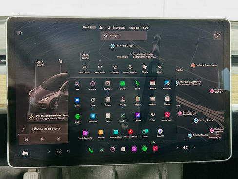 Used 2023 Tesla Model 3 Standard Range image 19