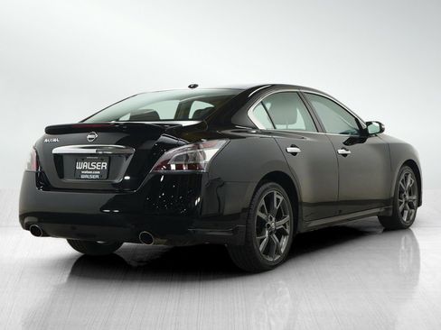 Used 2014 Nissan Maxima 3.5 SV w/ Sport Package FWD image 5