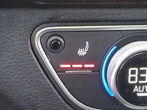 Used 2020 Audi Q5 2.0T Premium Plus w/ Premium Plus Package image 25