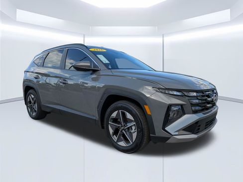 Certified 2026 Hyundai Tucson SEL FWD image 1