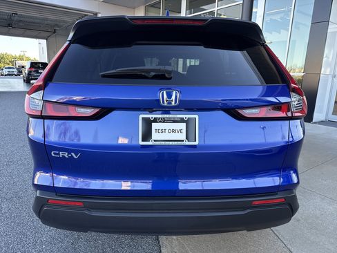 Used 2024 Honda CR-V EX image 11