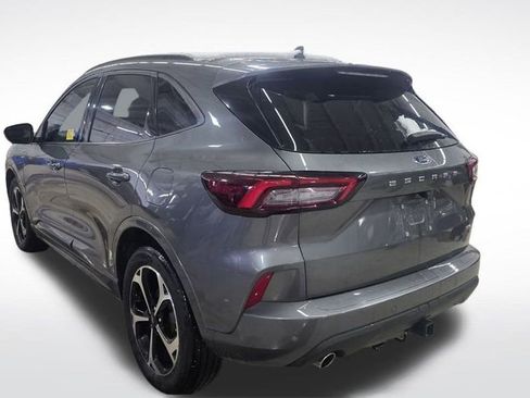 Used 2023 Ford Escape ST-Line Select w/ Tech Pack #2 image 3