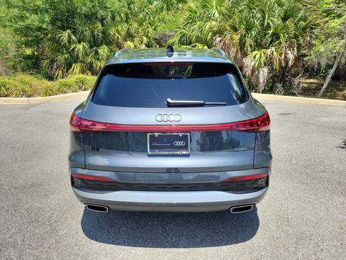 Certified 2025 Audi Q5 Premium Plus w/ Premium Plus AWD/4WD image 5