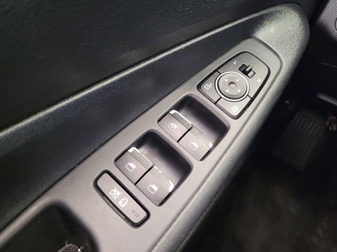 Used 2019 Hyundai Santa Fe SE FWD image 27