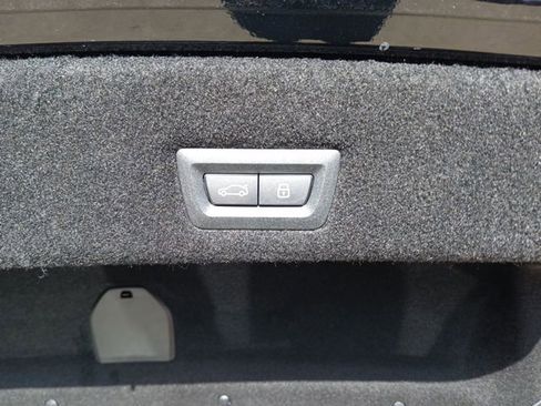 New 2026 BMW 740i w/ Executive Package image 10