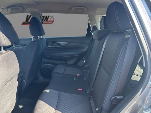 Used 2020 Nissan Rogue S AWD/4WD image 10