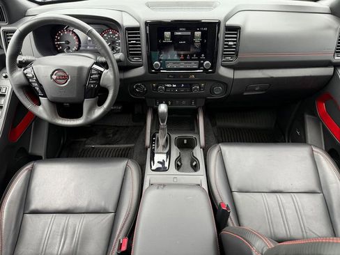Used 2024 Nissan Frontier PRO-4X w/ Pro Premium Package image 18
