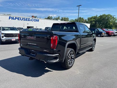 Used 2022 GMC Sierra 1500 AT4 w/ AT4 Premium Package AWD/4WD image 4