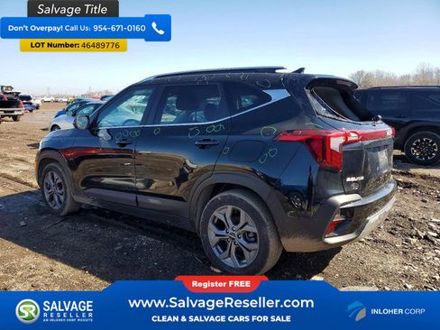 Used 2024 Kia Seltos S FWD image 3