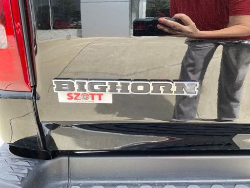 Used 2022 RAM 1500 Big Horn AWD/4WD image 4