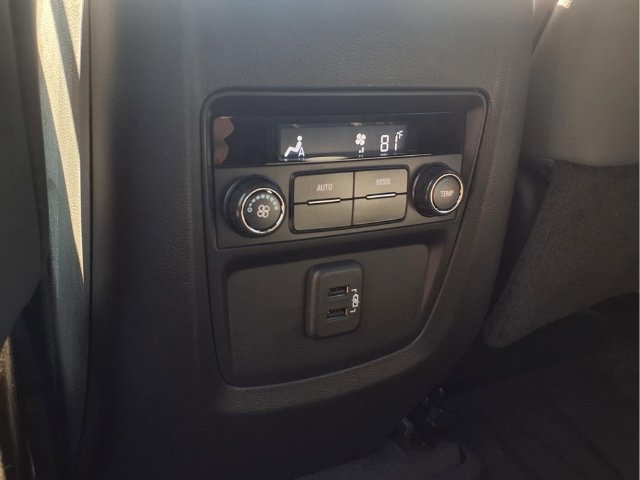 Certified 2023 Buick Enclave Essence w/ Sport Touring Edition FWD image 18