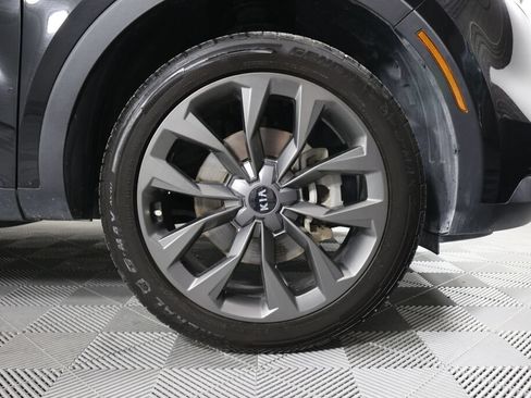 Used 2021 Kia Sorento EX w/ EX AWD X-Line Package image 6
