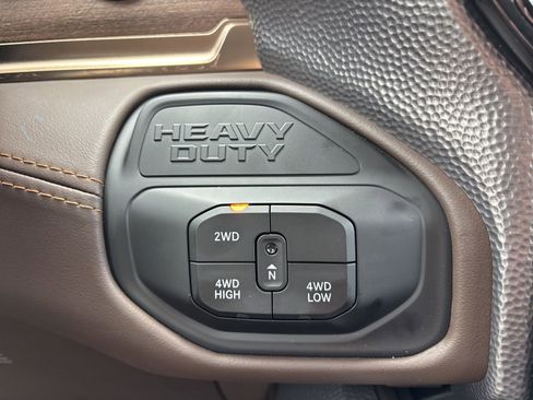 New 2026 RAM 2500 Limited image 27