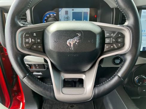 Certified 2021 Ford Bronco Badlands image 20