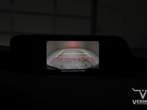 Used 2021 MAZDA MAZDA3 s image 26