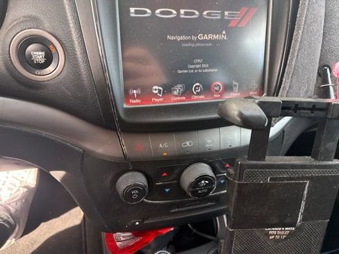 Used 2017 Dodge Journey Crossroad w/ Popular Equipment Group AWD/4WD image 4