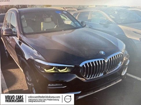 Used 2021 BMW X5 xDrive40i w/ Premium Package 2 image 1