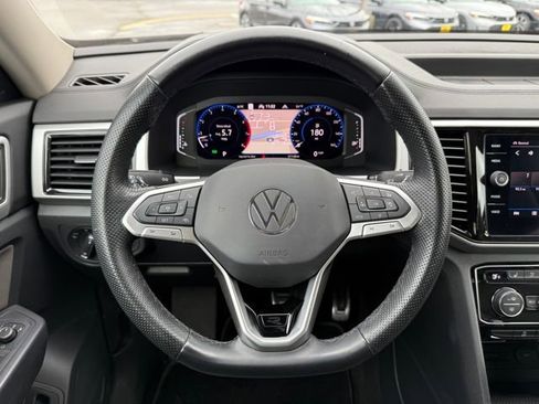 Used 2021 Volkswagen Atlas SEL Premium image 15