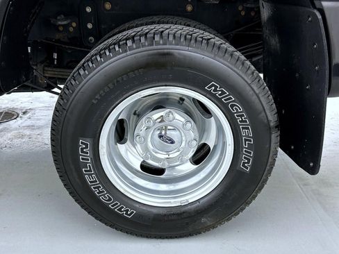 Used 2019 Ford F350 Platinum w/ Platinum Ultimate Package image 23