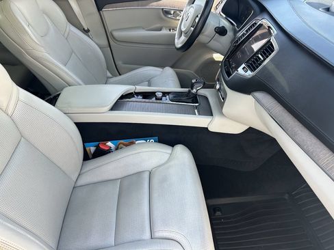 Used 2022 Volvo XC90 T6 Inscription w/ Advanced Package AWD/4WD image 13