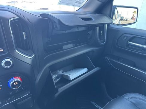 Used 2021 GMC Sierra 1500 AT4 image 40