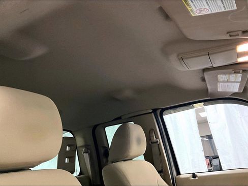 Used 2011 Ford F250 XLT w/ Camper Pkg image 21