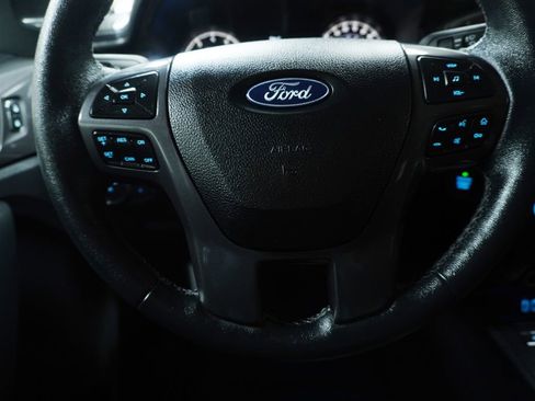 Used 2023 Ford Ranger Lariat w/ Trailer Tow Package image 17