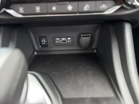 New 2025 Nissan Sentra SV image 19