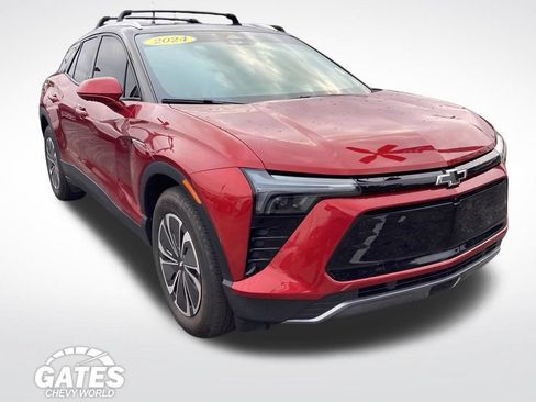 Used 2024 Chevrolet Blazer EV LT AWD/4WD image 1