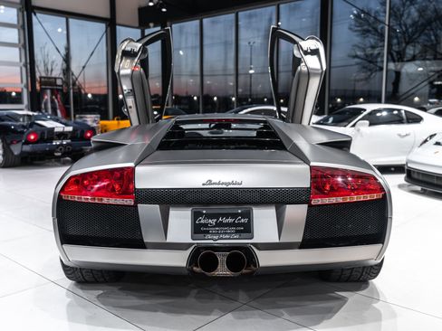 Used 2005 Lamborghini Murcielago Coupe image 44