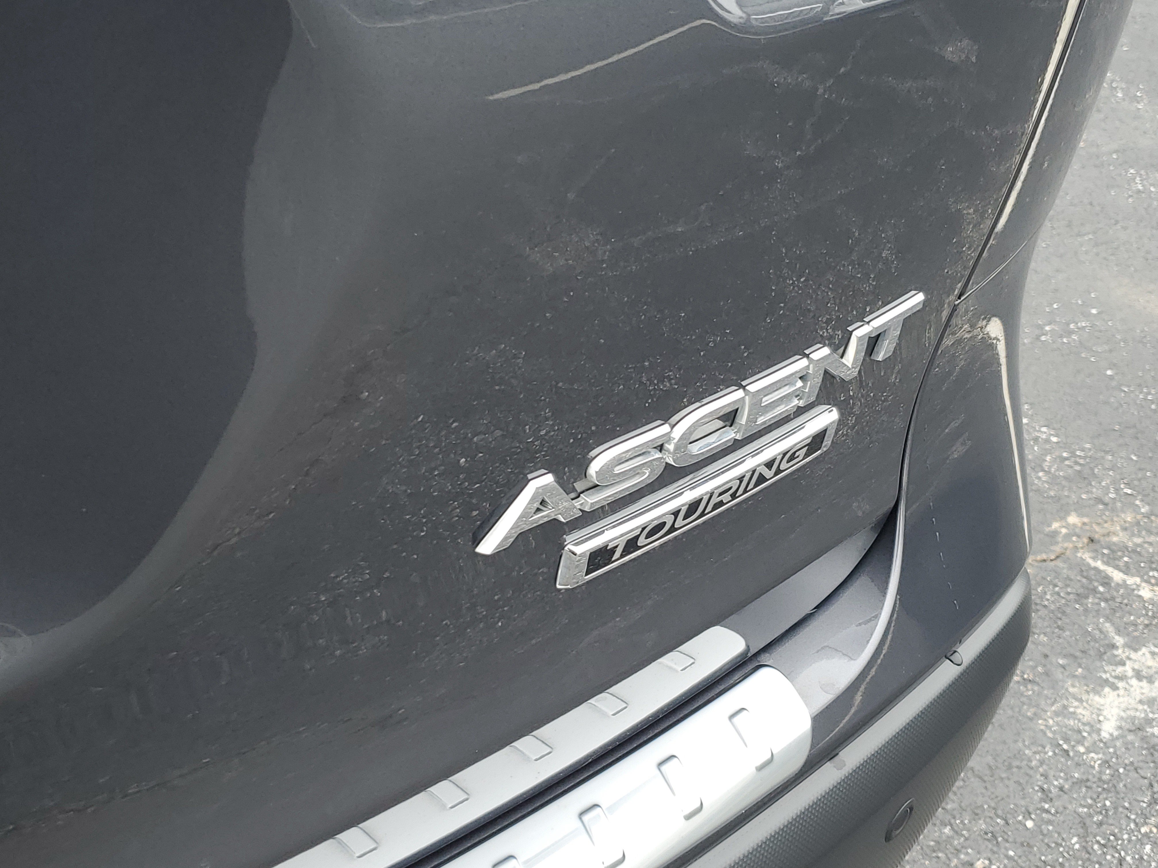 Used 2026 Subaru Ascent Touring AWD/4WD image 8