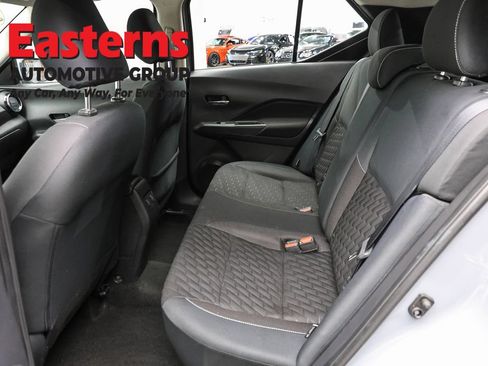 Used 2021 Nissan Kicks SV FWD image 21