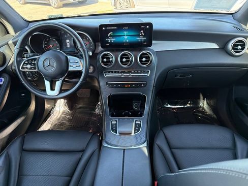 Used 2021 Mercedes-Benz GLC 300 4MATIC image 31