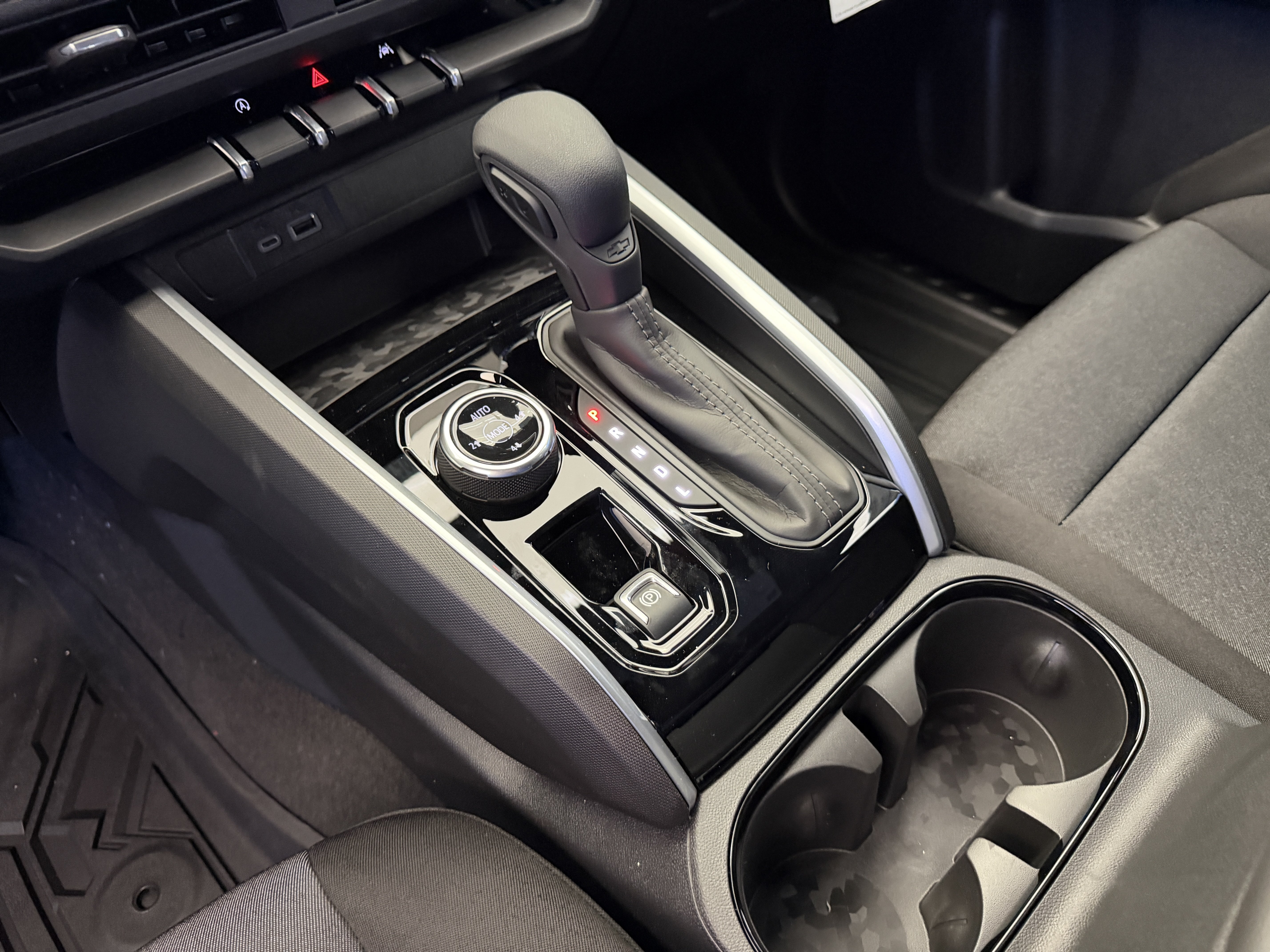 New 2026 Chevrolet Colorado Trail Boss AWD/4WD image 21