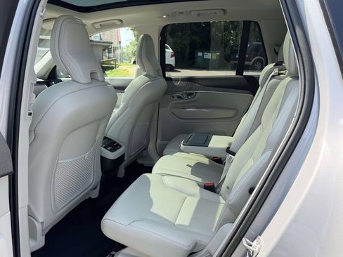 Used 2023 Volvo XC90 B6 Core w/ Climate Package AWD/4WD image 15