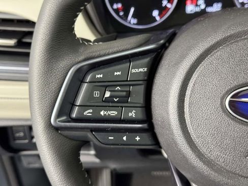 Certified 2025 Subaru Forester Limited image 22