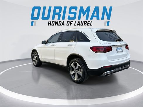 Used 2020 Mercedes-Benz GLC 300 4MATIC w/ Parking Assistance Package image 6