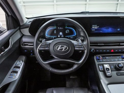 Certified 2025 Hyundai Palisade SEL FWD image 20