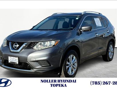 Used 2016 Nissan Rogue SV w/ SV Premium Package