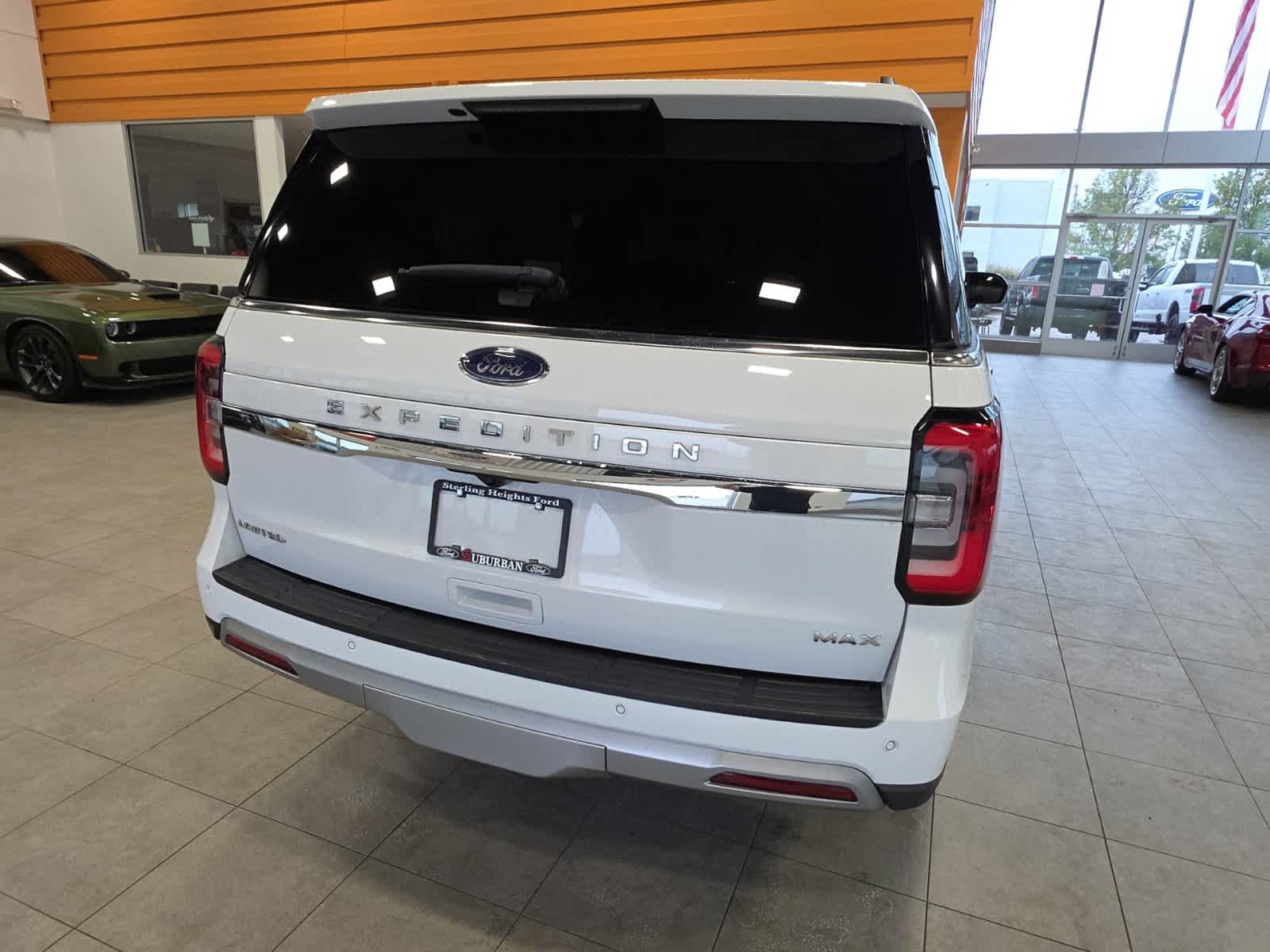 Used 2023 Ford Expedition Max Limited AWD/4WD image 9
