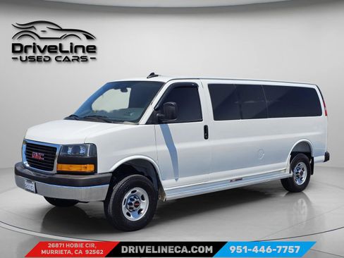 Used 2025 GMC Savana 3500 LT w/ LT Preferred Equipment Group RWD image 10