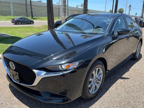 New 2026 MAZDA MAZDA3 s FWD image 3