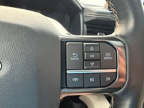 Used 2023 Ford Expedition Max Platinum AWD/4WD image 23