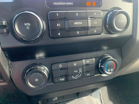 Used 2022 Ford F250 XL w/ STX Appearance Package image 34